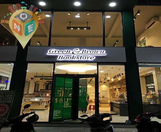 Green & Brown Bookstore - Hiệu sách kiểu mới - Đà Nẵng